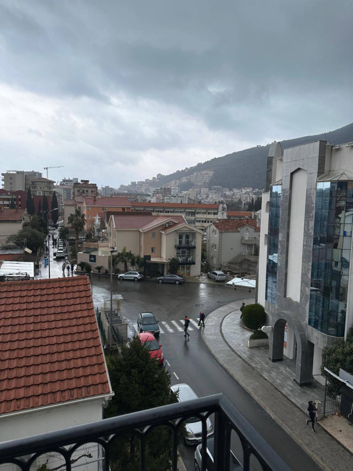 Saly Apart Budva Rom bilde